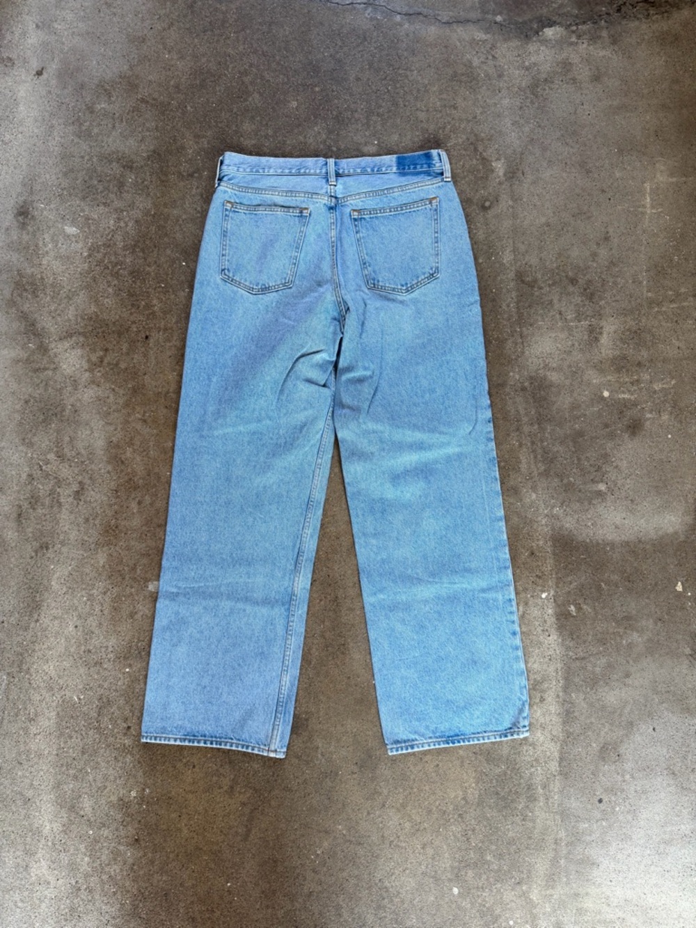 Abercrombie & Fitch The Slouchy Jean Mid Rise in Medium Wash Size 31 Long Denim - Picture 8 of 10